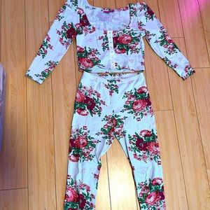 Betsey Johnson floral set SIZE M